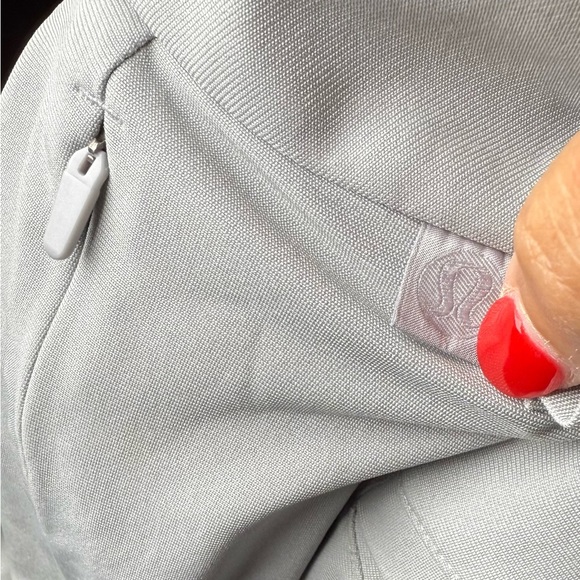 Lululemon Pants size 34x31 Gray - Picture 4 of 5